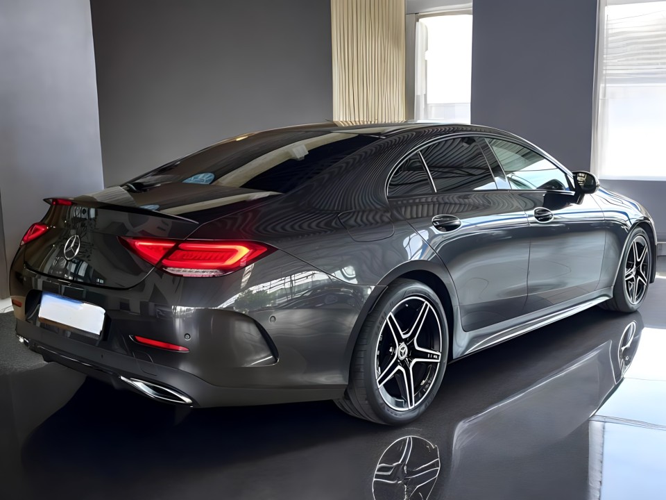 Mercedes-Benz CLS 220d AMG Line (2)