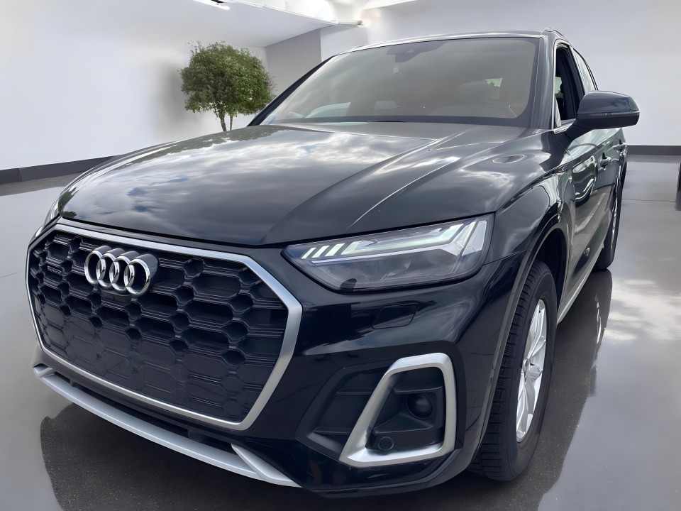 Audi Q5 45TFSI quattro S tronic S-Line (4)