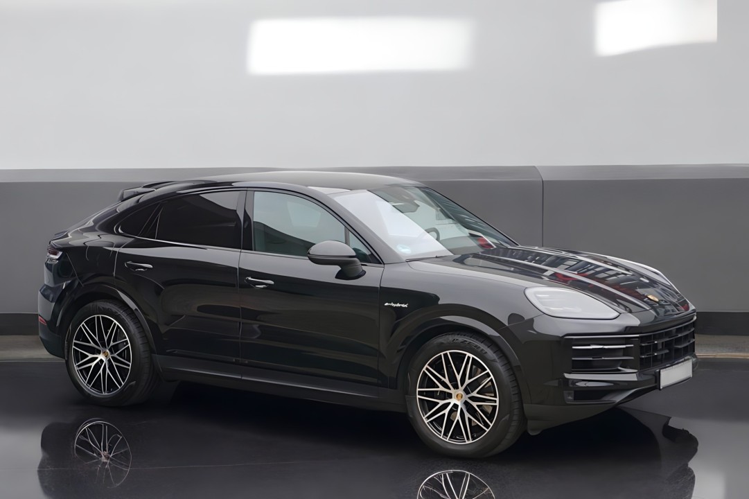 Porsche Cayenne Coupe E-Hybrid (3)