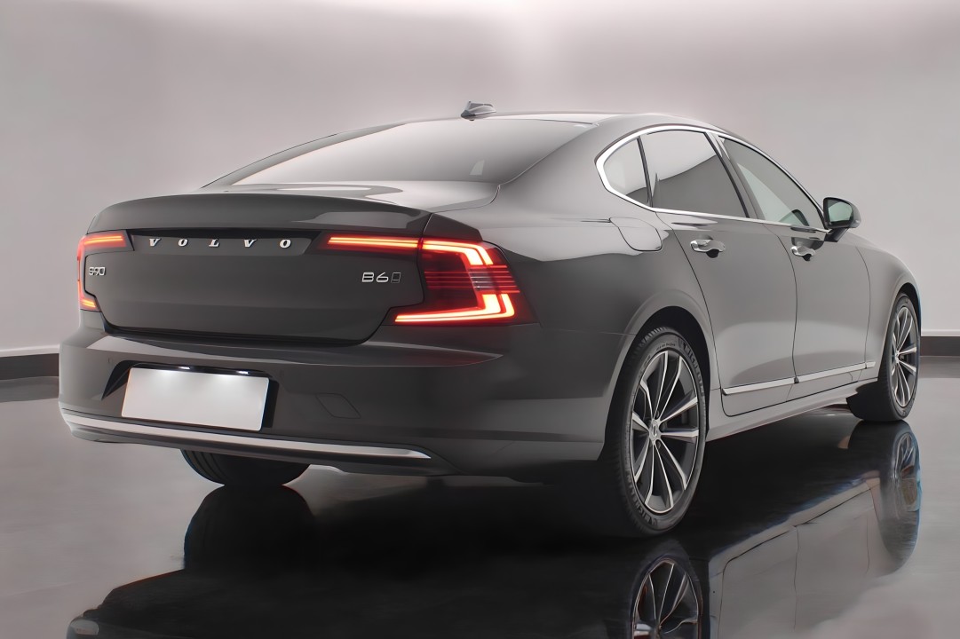 Volvo S90 Inscription (4)