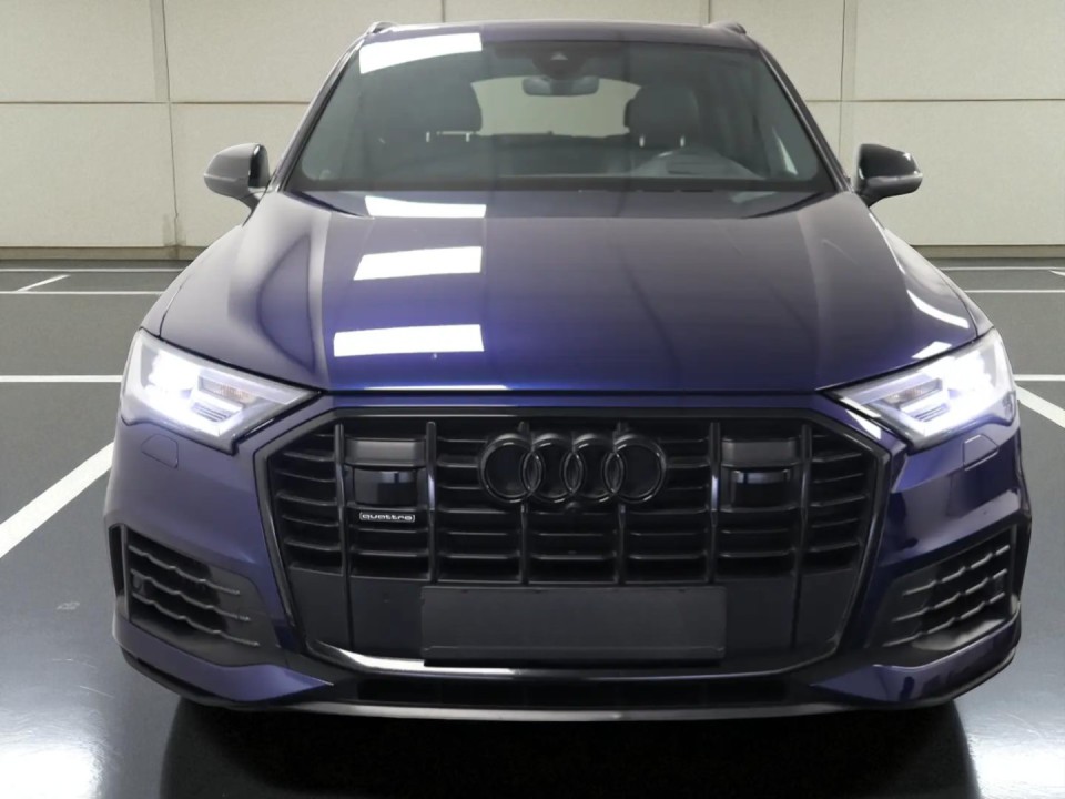 Audi Q7 55 TFSI quattro tiptronic S-Line (2)