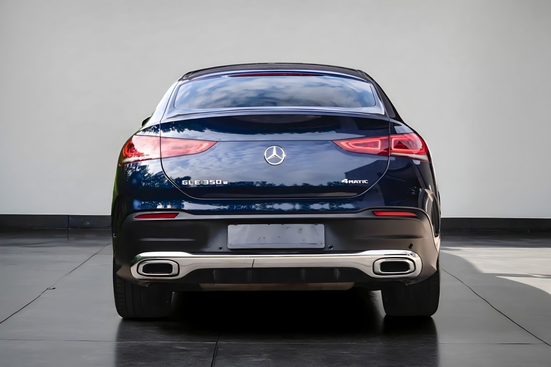 Mercedes-Benz GLE Coupe 350 e 4Matic AMG Line (4)