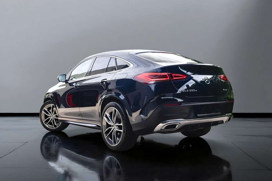 Mercedes-Benz GLE Coupe 350 e 4Matic AMG Line (5)