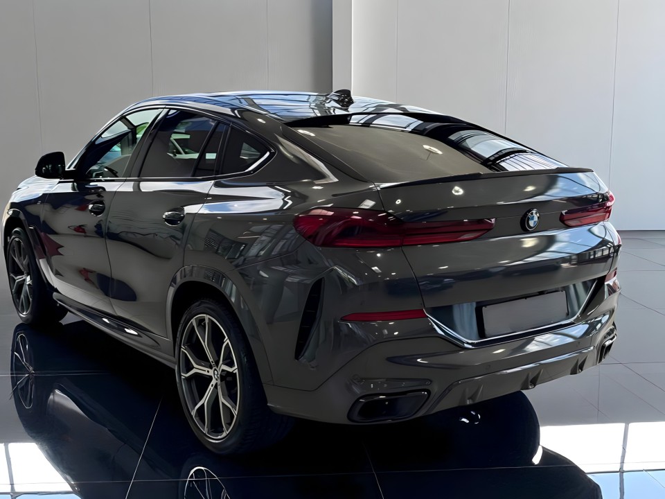 BMW X6 M BMW X6 xDrive 40 d M Sport (4)