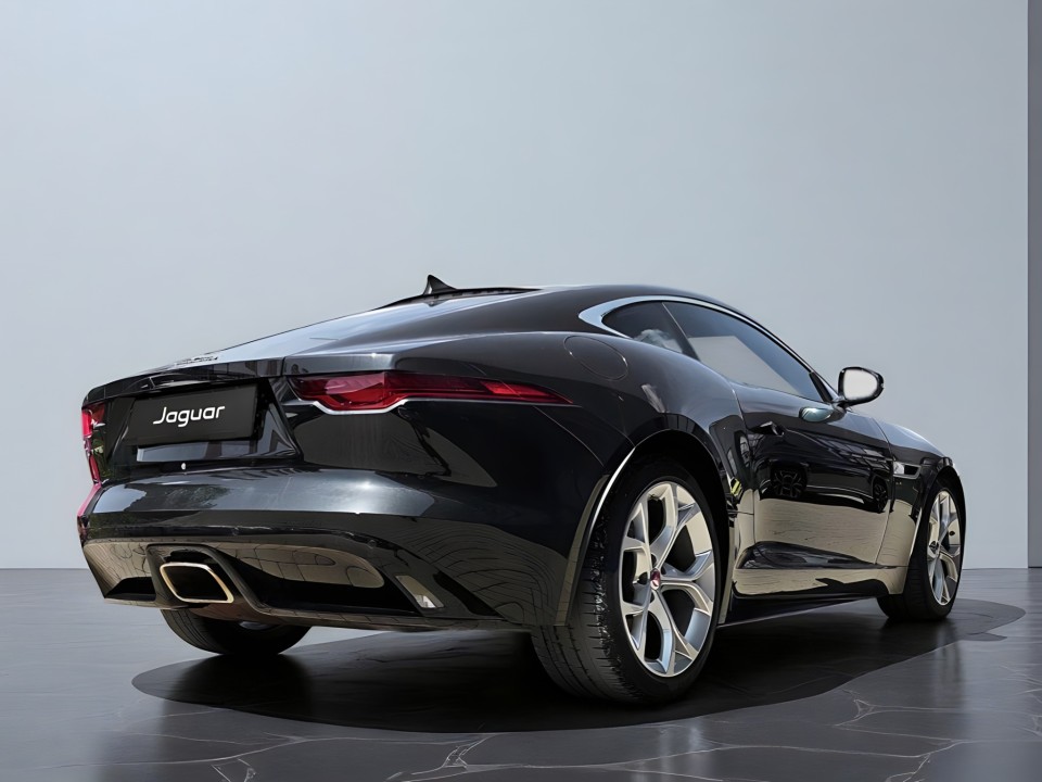 Jaguar F-Type P300 RWD Coupe R-Dynamic (3)