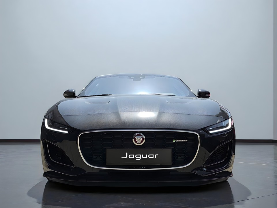Jaguar F-Type P300 RWD Coupe R-Dynamic (5)