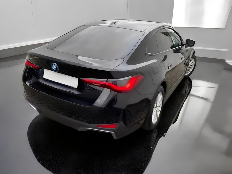 BMW i4 eDrive35 Gran Coupe (3)