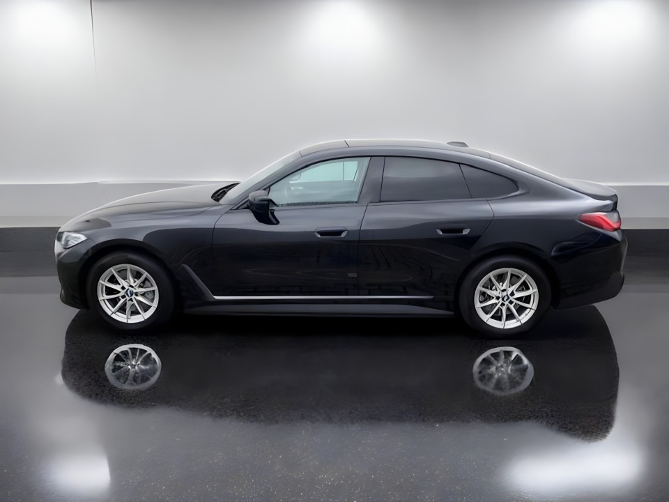 BMW i4 eDrive35 Gran Coupe (2)