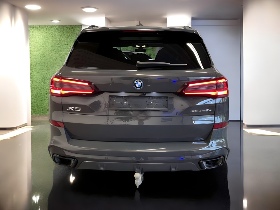 BMW X5 xDrive45e M-Sport (4)