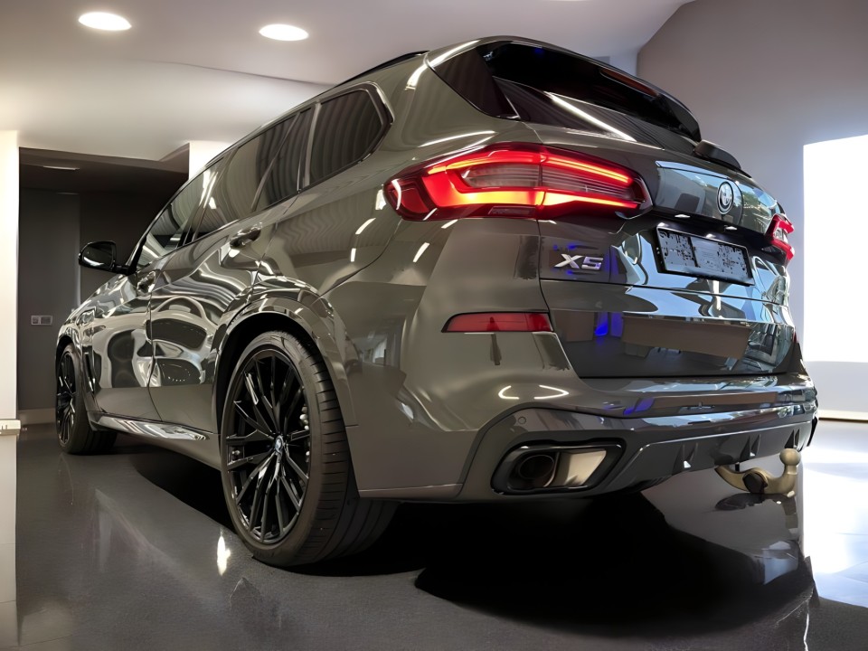 BMW X5 xDrive45e M-Sport (5)