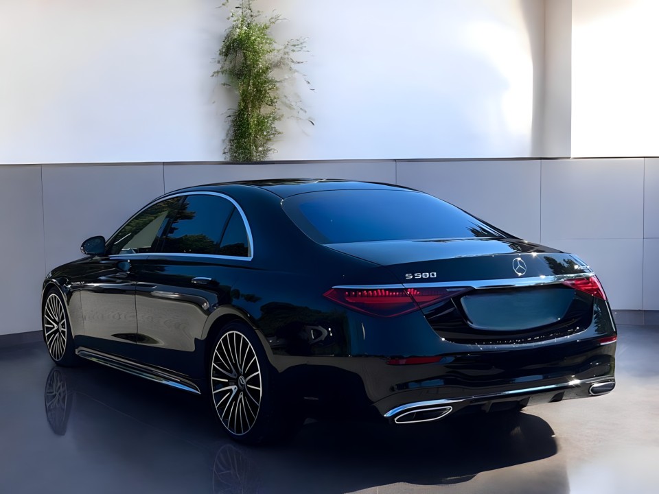 Mercedes-Benz S 580 4MATIC AMG (5)