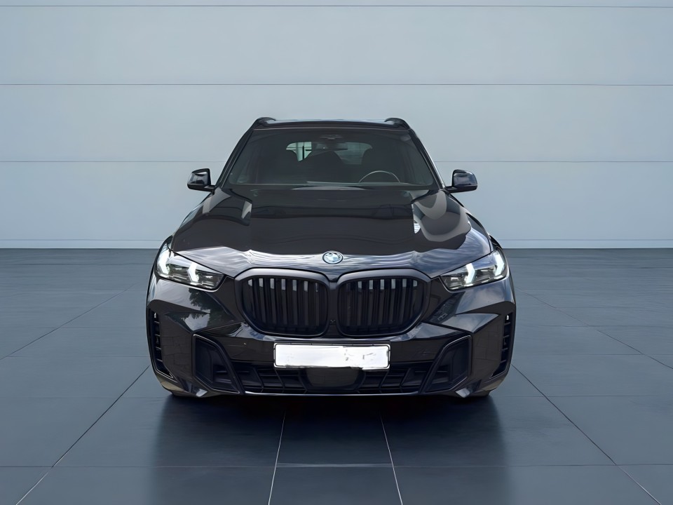 BMW X5 xDrive50e M-Sport (2)