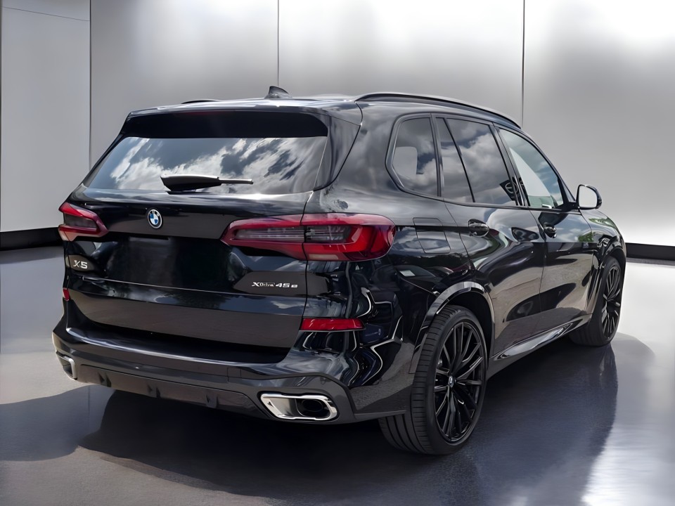 BMW X5 xDrive45e M-Sport (5)
