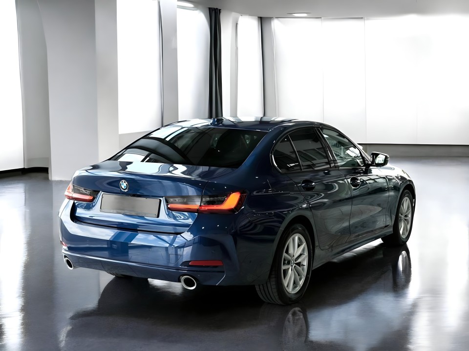 BMW Seria 3 320d xDrive (5)