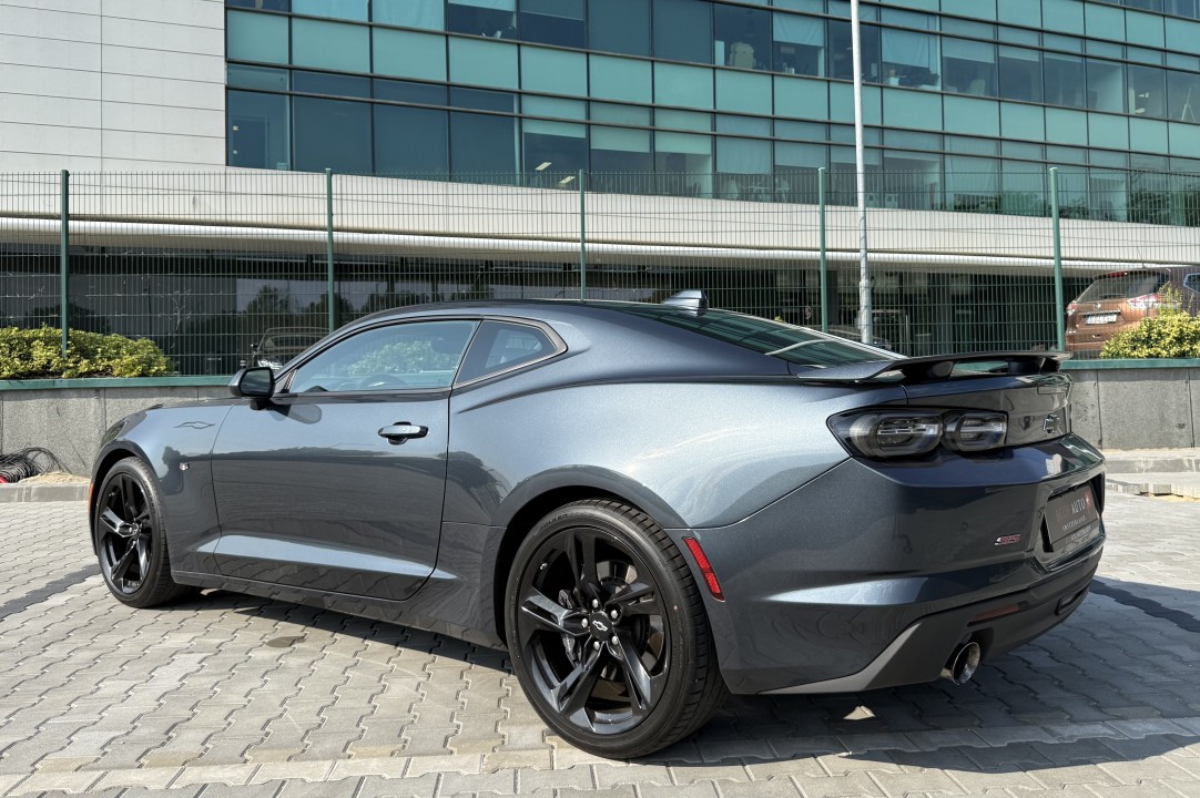 Chevrolet Camaro Coupe 6.2 V8 (5)