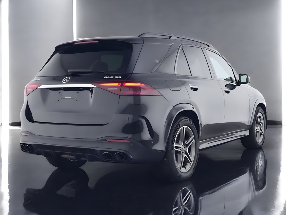 Mercedes-Benz GLE AMG 53 4MATIC+ (2)