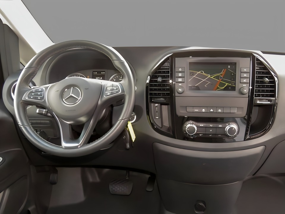 Mercedes-Benz Vito Tourer PRO 116 CDI 4MATIC Long (5)