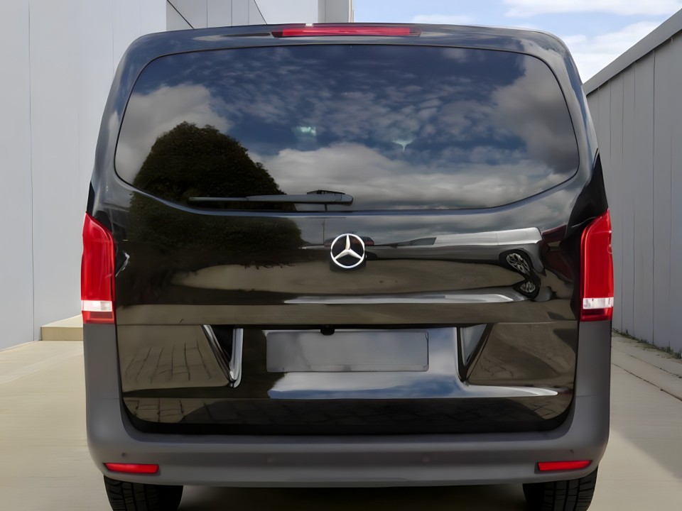 Mercedes-Benz Vito Tourer PRO 116 CDI 4MATIC Long (4)