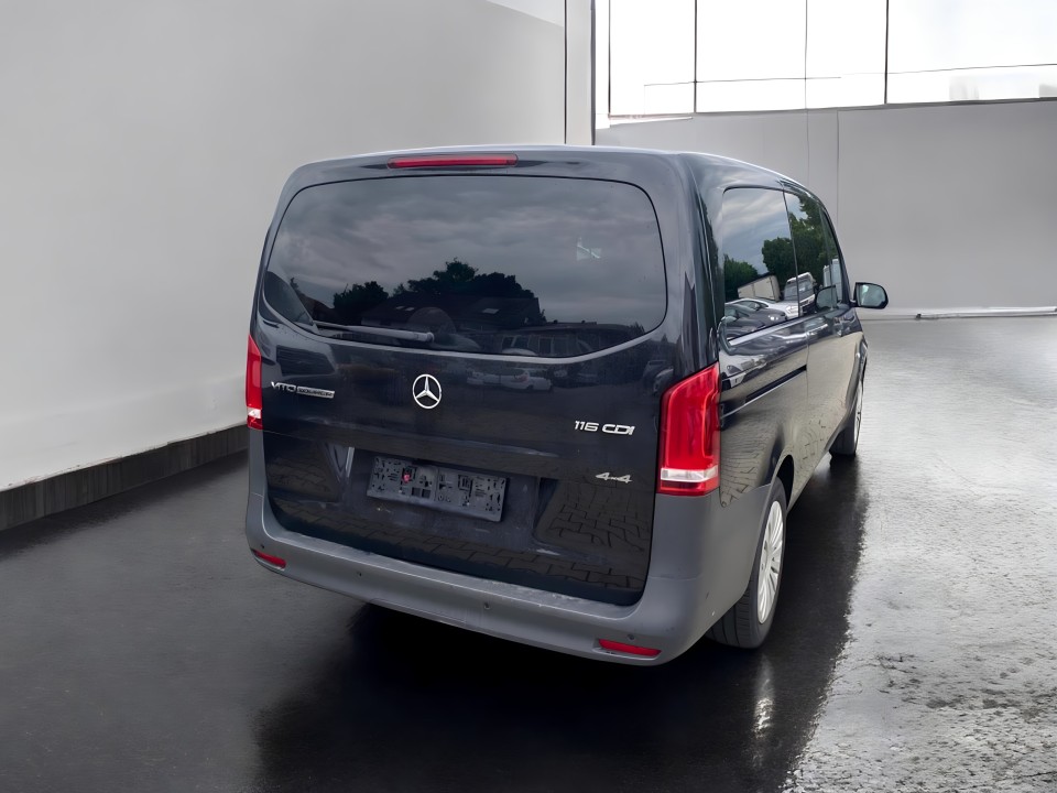 Mercedes-Benz Vito Tourer PRO 116 CDI 4MATIC Long (3)