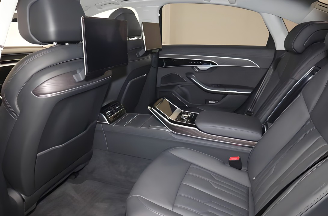 Audi A8 L 60 TFSIe quattro tiptronic - foto 11