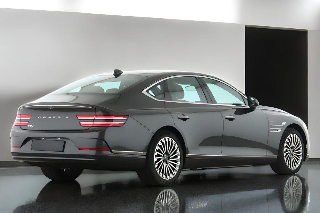 Genesis G80 Luxury Electrified (3)