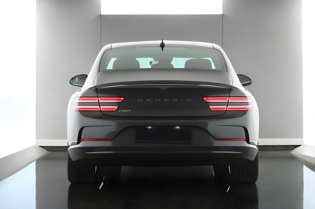 Genesis G80 Luxury Electrified (4)