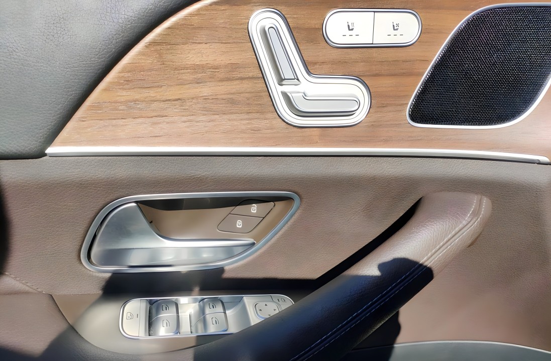 Mercedes-Benz GLE 450 4MATIC AMG Line - foto 12