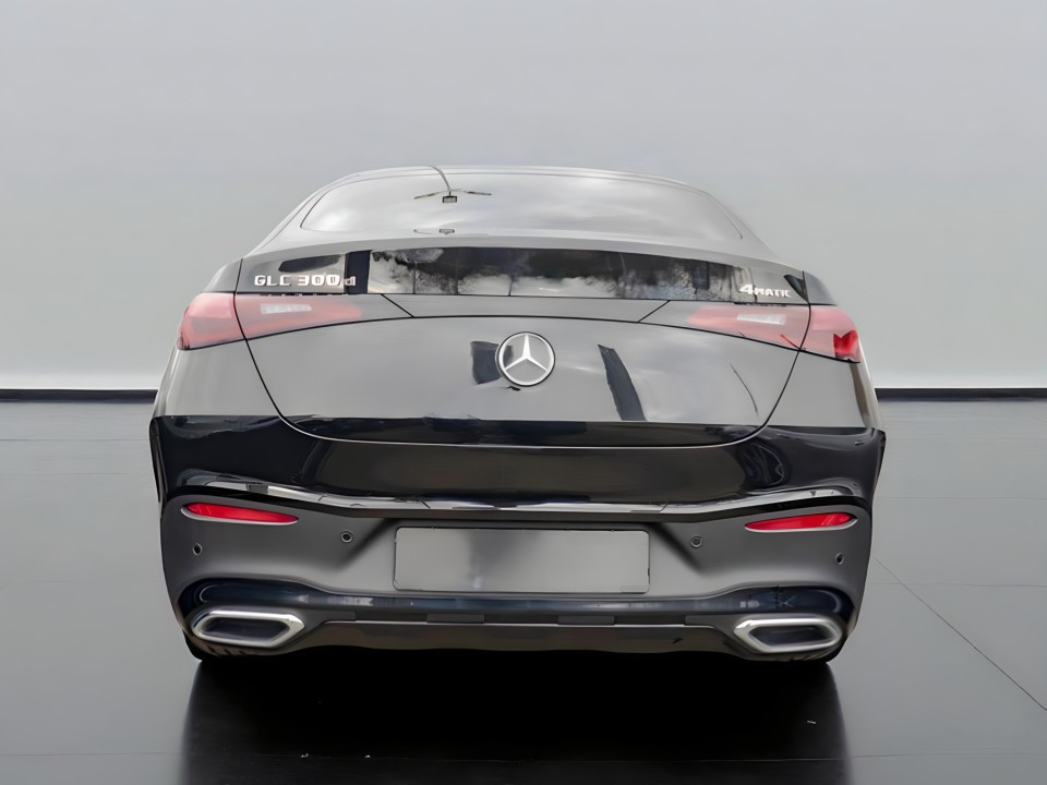 Mercedes-Benz GLC Coupe 300d 4MATIC AMG Line (4)