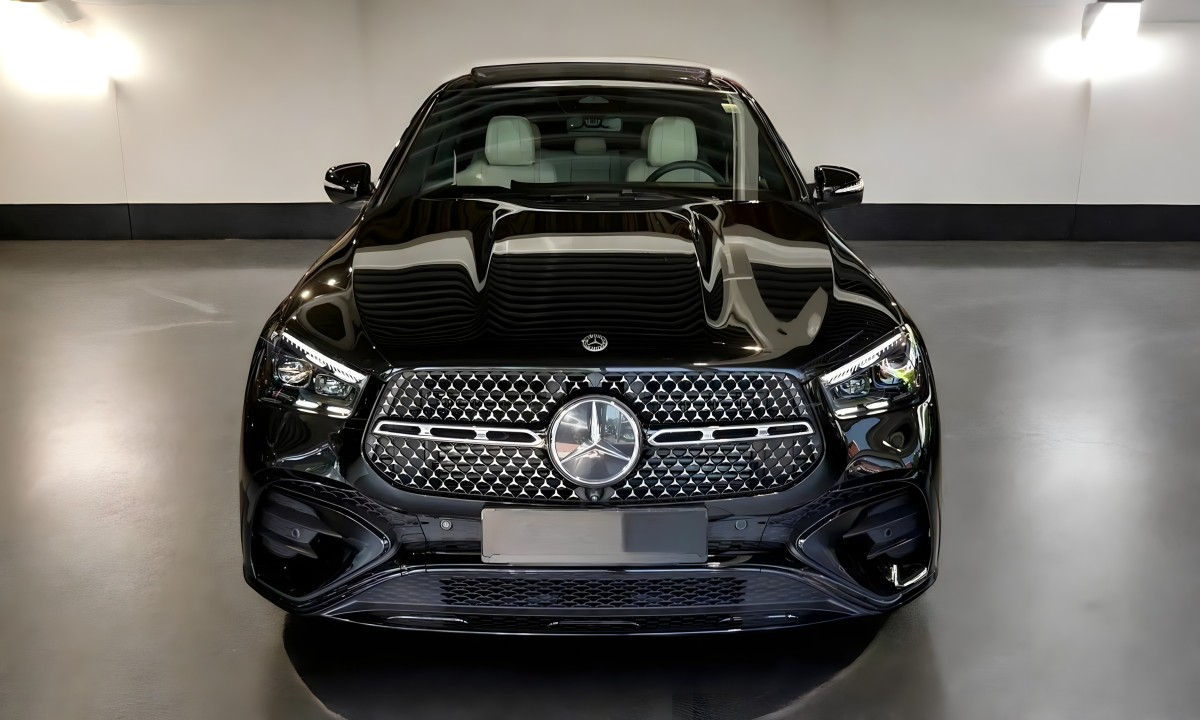 Mercedes-Benz GLE Coupe 450d 4MATIC AMG Line (2)