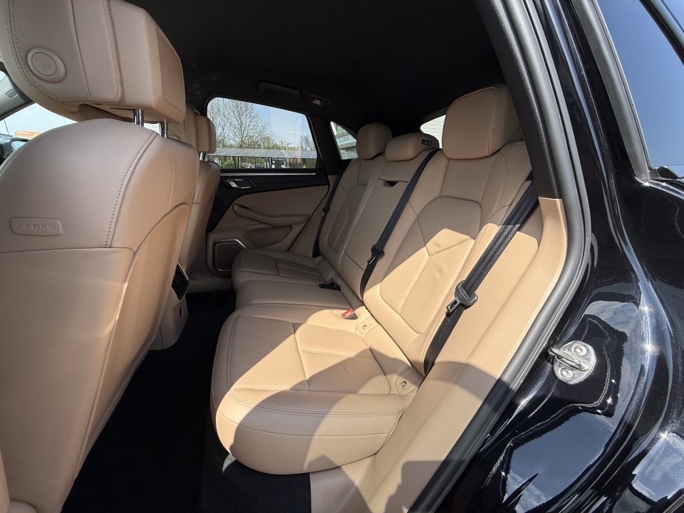 Porsche Macan - foto 13