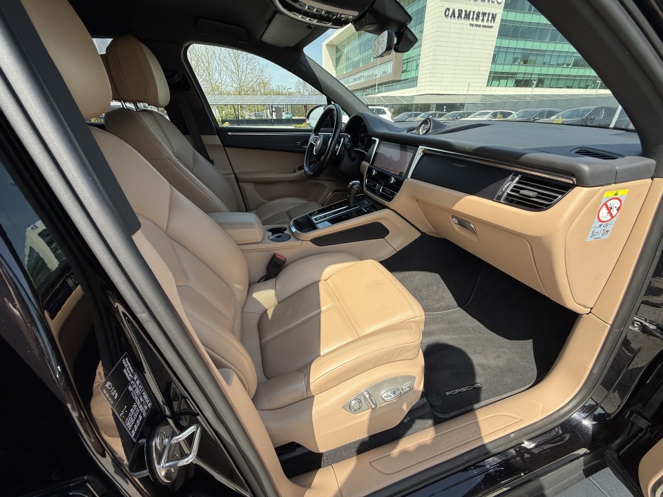 Porsche Macan - foto 17
