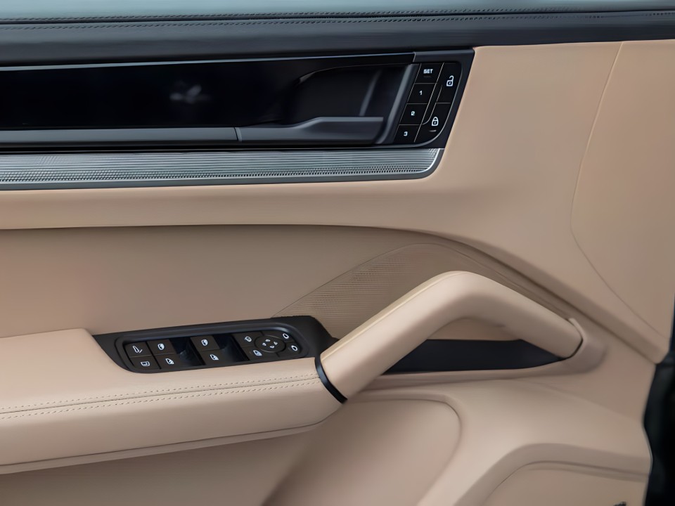 Porsche Cayenne E-Hybrid - foto 21