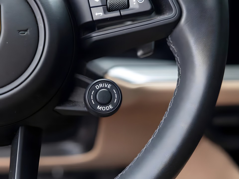 Porsche Cayenne E-Hybrid - foto 18