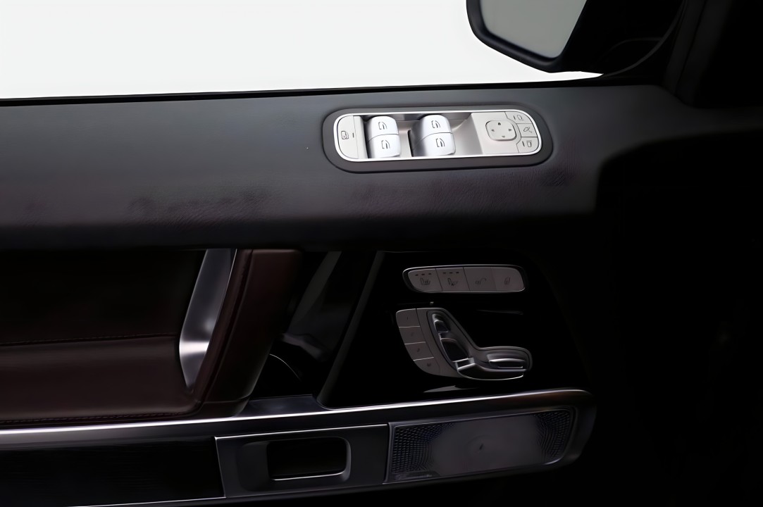 Mercedes-Benz G 400d AMG Line - foto 22