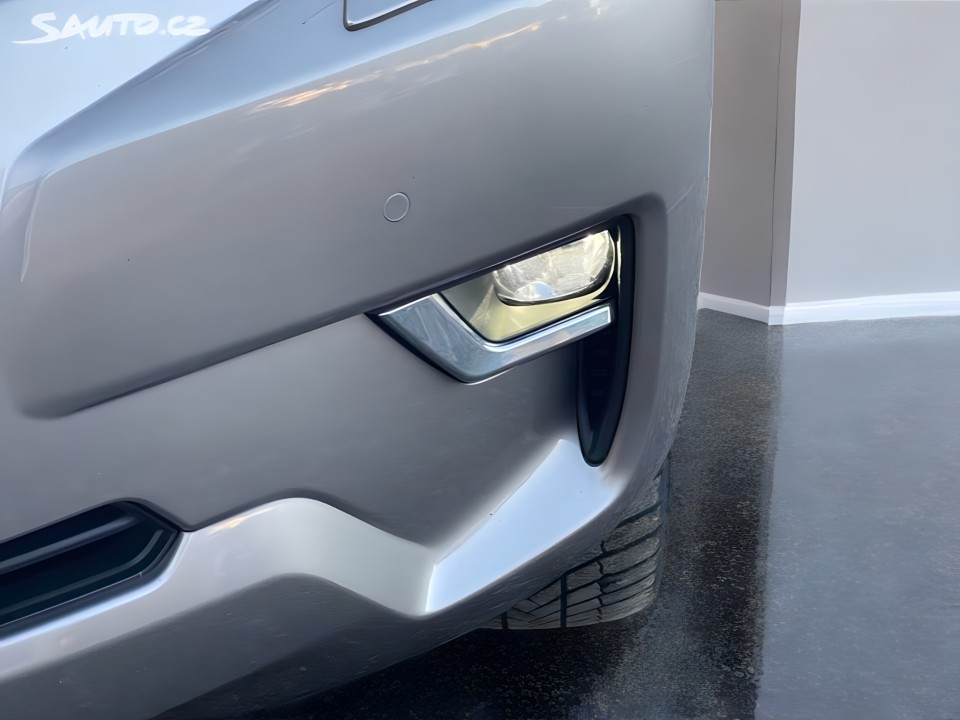 Toyota Land Cruiser 2.8D Invincible - foto 20