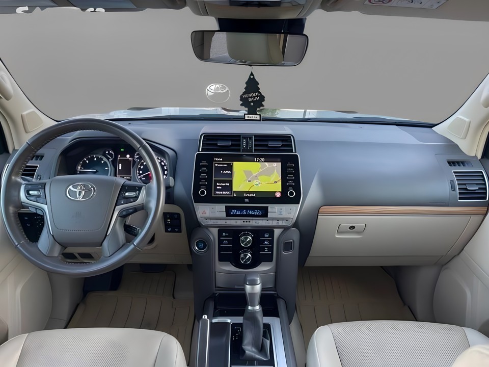 Toyota Land Cruiser 2.8D Invincible - foto 10