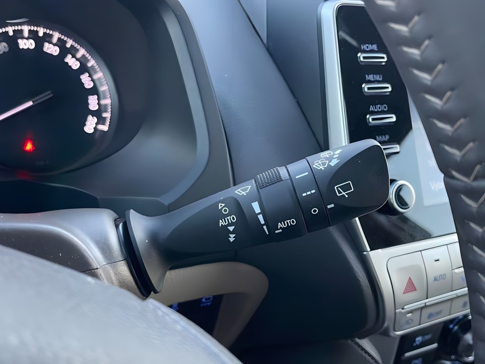 Toyota Land Cruiser 2.8D Invincible - foto 15