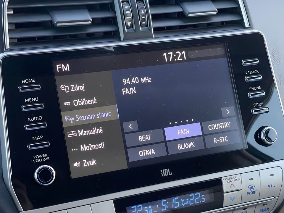 Toyota Land Cruiser 2.8D Invincible - foto 24