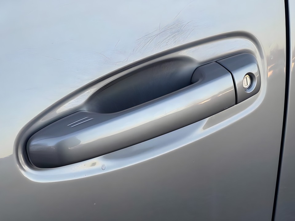 Toyota Land Cruiser 2.8D Invincible - foto 40