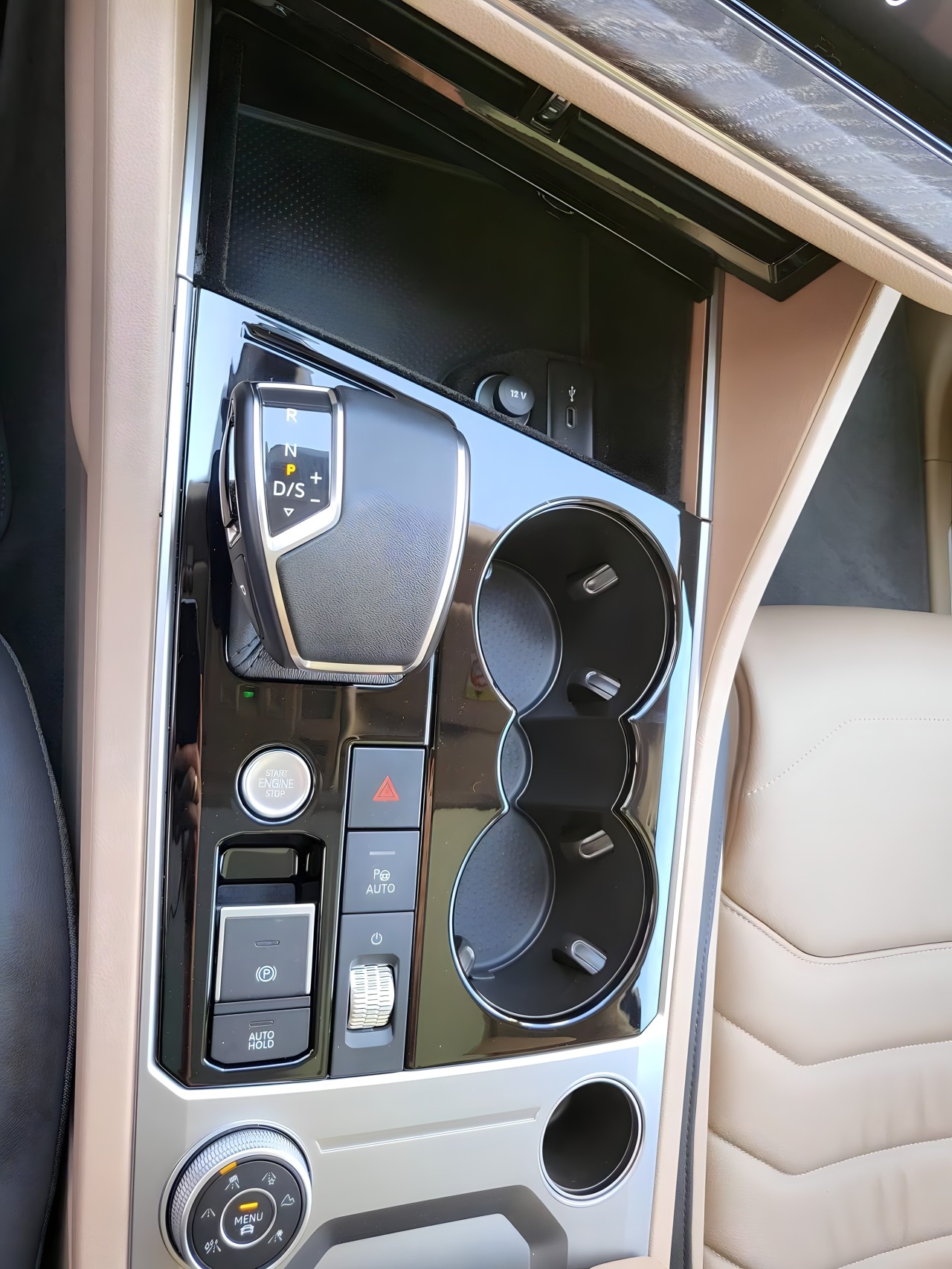 Volkswagen Touareg TDI V6 4x4 - foto 11