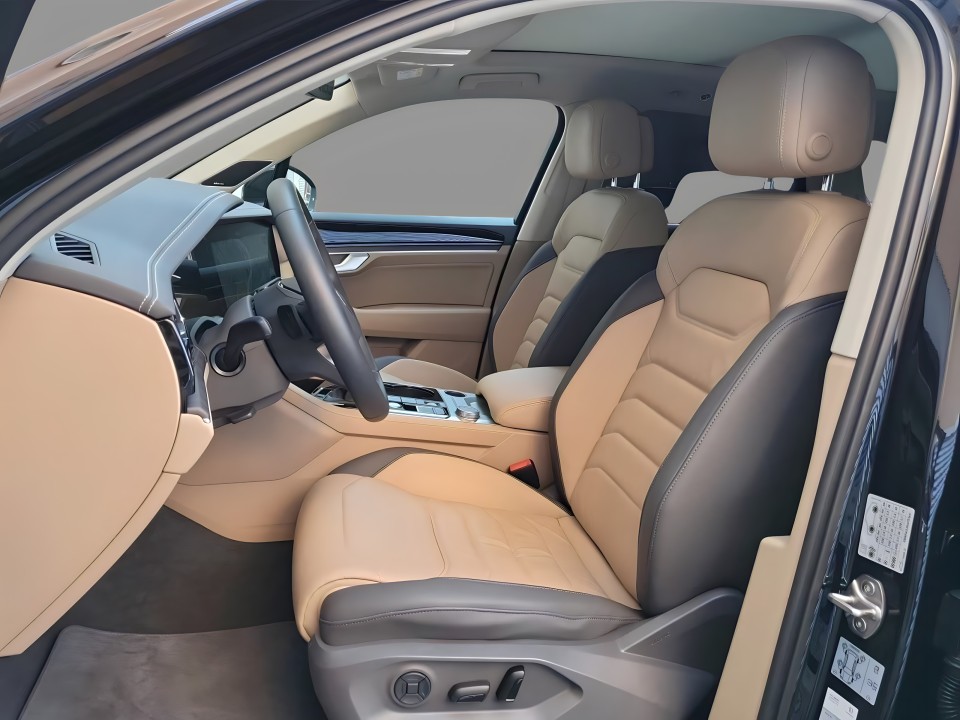 Volkswagen Touareg TDI V6 4x4 - foto 9