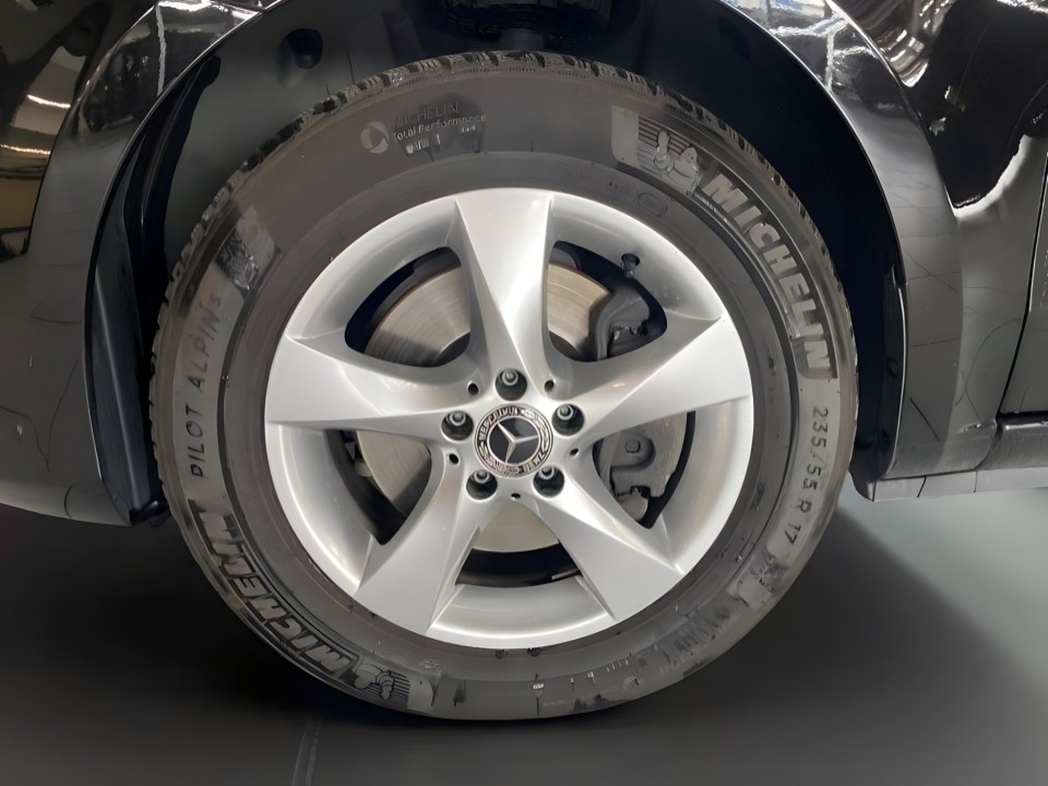 Mercedes-Benz V 300 d 4MATIC - foto 19