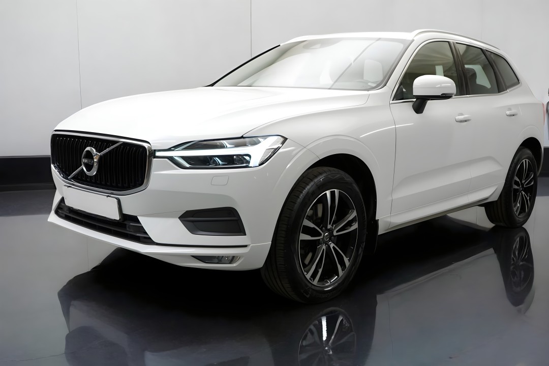 Volvo XC 60 T4 Momentum (1)