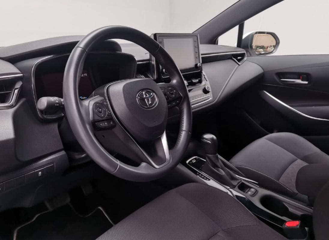 Toyota Corolla 1.8 Hybrid - foto 15