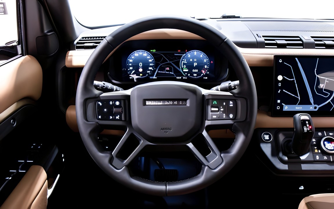 Land Rover Defender P300e X-Dynamic HSE (5)