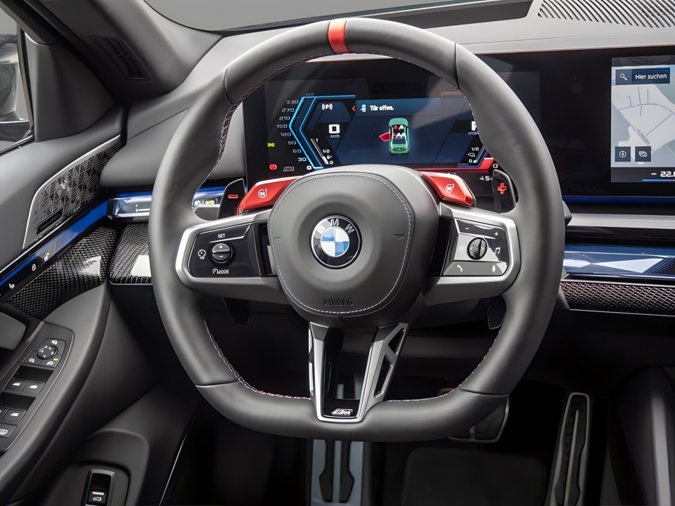 BMW Seria 5 M5 xDrive - foto 6