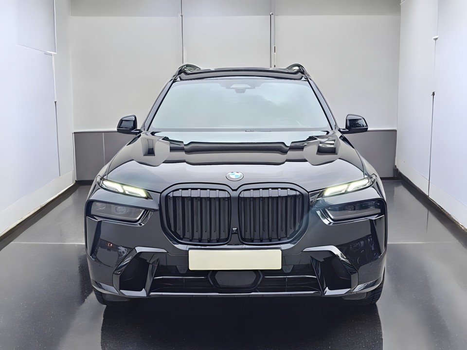 BMW X7 xDrive40i M-Sport - foto 6