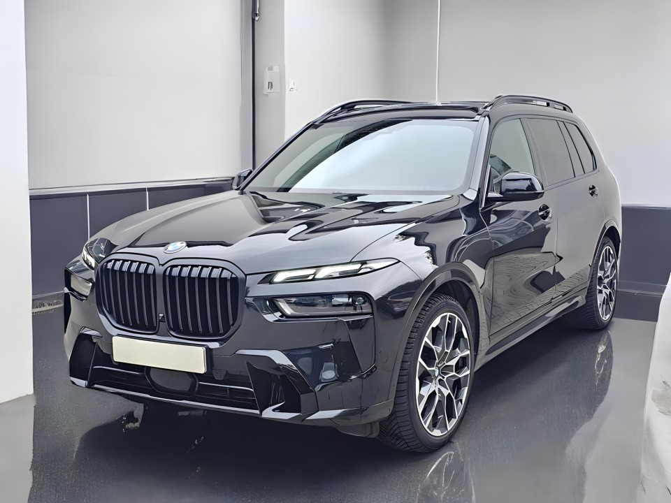 BMW X7 xDrive40i M-Sport (5)