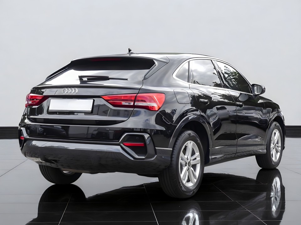 Audi Q3 Sportback 35 TDI S tronic (2)