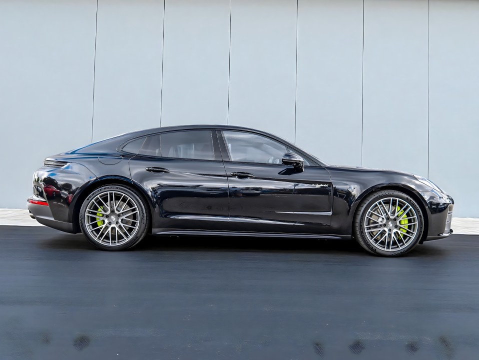 Porsche Panamera 4 E-Hybrid (2)